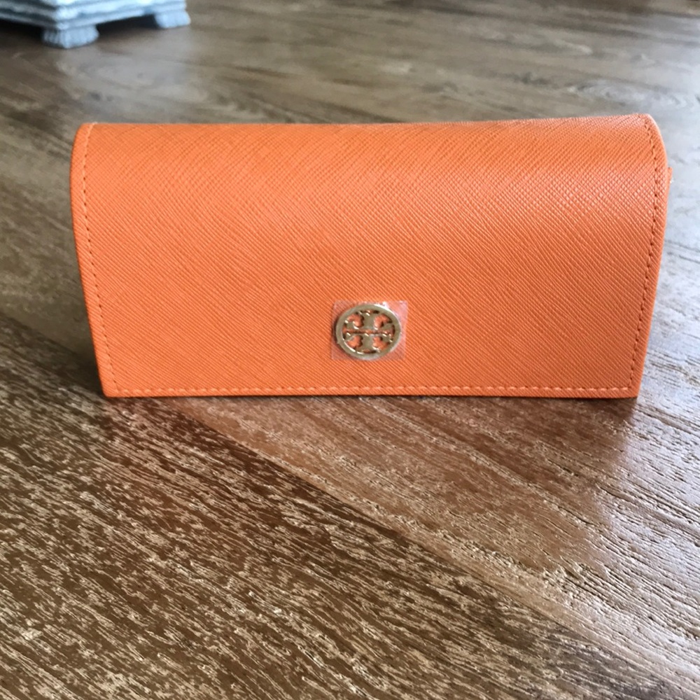 Tory Burch sunglasses case